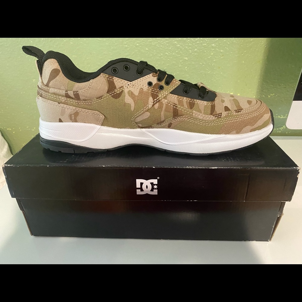DC MEN SHOES